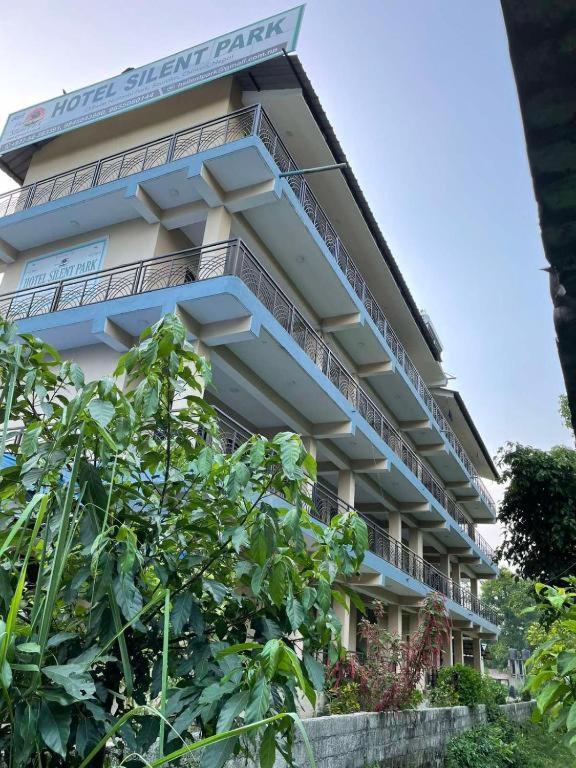 Silent Park Sauraha Exterior foto
